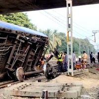 Goods train derails in Andhra, nine trains cancelled