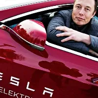 Elon Musks net worth slips to THIS after billionaire sells Tesla shares