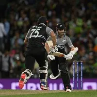 New Zealand puts 153runs target to pakistan in t20 world cup semi final