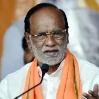 Lakshman fires on KCR