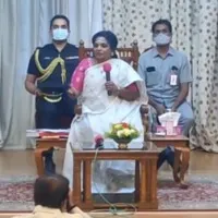 ts governor tamilisai fires on telangana government again