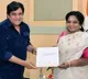 Actor Ali meets Governor Tamilisai