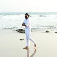 Pawan Kalyan goes to Visakha beach