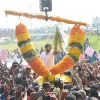 pawan kalyan starts for vijayanagaram from vizag