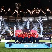 England wins T20 World Cup by beating Pakistan
