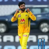 Chennai Super Kings retains Ravindra Jadeja