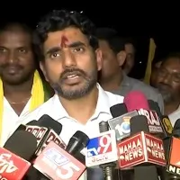 Lokesh participates in Badude Badudu in Undavalli