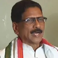 Marri Shashidhar Reddy resigns to Congress
