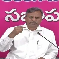 Palla Rajeswar Reddy talks to media over raids on TRS leaders