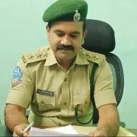 CM KCR announces 50 lakhs ex gratia to forest ranger Srinivasarao family