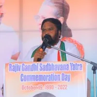 former congress MP Anjan kumar yadav appears before ED