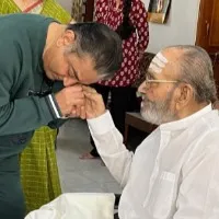 Indian Actor Kamal Haasan met K Viswanath In Hyderabad