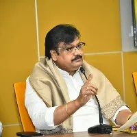 Varla Ramaiah responds to Vijayasai Reddy phone missing