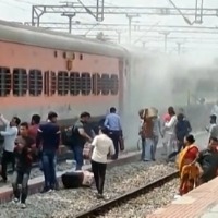 Smoke on Duronto Express in Andhra triggers panic