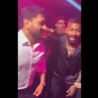 Dhoni dance hungama with Hardik Pandya