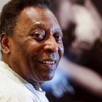 Pele admitted to hospital but daughter confirms 'no emergency'