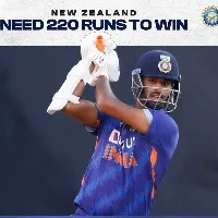 India fold up for 219 in third odi