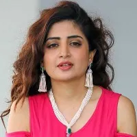Poonam Kaur in suffering from rare decease