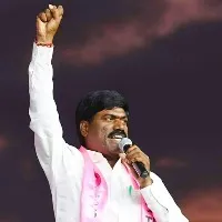 Peddi Sudarshan Reddy wrote YS Sharmila