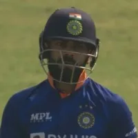 shakib stuns india as he dismisses Rohit and Kohli in same over