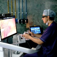 హ్యుగో™    రోబోటిక్‌ అసిస్టెడ్‌ సర్జరీ సిస్టమ్‌  ఉపయోగించి  తెలంగాణాలో మొట్టమొదటిసారిగా బేరియాట్రిక్‌ సర్జరీ ని విజయవంతంగా నిర్వహించిన కేర్‌ హాస్పిటల్స్‌, బంజారాహిల్స్‌