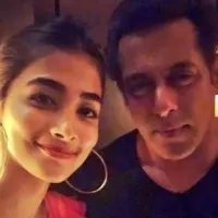 Salman Khan and Pooja Hegde in love