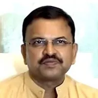 It will be better if AP and Telangana unites says JD Lakshmi Narayana