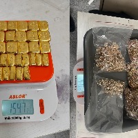 Gold valued at Rs 1.38 crore seized at Hyderabad airport
