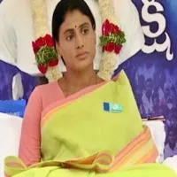 YS Sharmila hunger strike broken by police