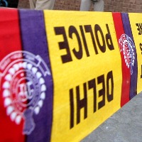 Delhi woman chases snatchers, nabs one and recovers her phone