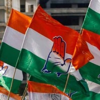 Cong criticises raids on party strategist's office in T'gana