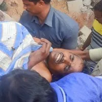 Poacher who stuck between rocks gets relief after 42 hours