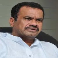 Komatireddy Venkat Reddy meets Modi