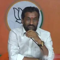 Raghunandan Rao comes into support for Bandi Sanjay