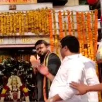 Mla pilot rohit reddy visited bhagyalaxmi temple in hyderabad