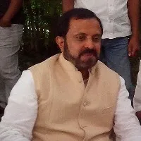 Madhu Yashki slams Revanth Reddy