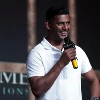 Coming into politics actor vishal clarifies