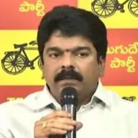 Palnadu SP is working as YSRCP leader says Bonda Uma