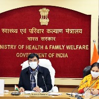 Mandaviya reviews preparedness of states against Covid