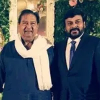 Chiranjeevi gets emotional for Satyanarayana death