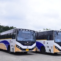 T'gana: 50 new super luxury buses of TSRTC flagged off