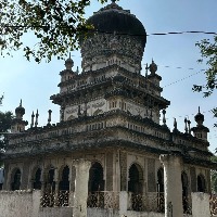 Hyderabad's Saidani-Ma Tomb to be restored by Aga Khan Trust