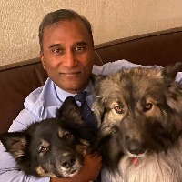 Indian-American MIT scholar applies for Twitter CEO post