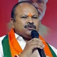 kanna fires on jagan