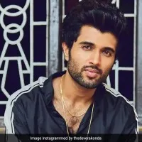 Vijay Deverakonda Announces All Expenses Paid Holiday For 100 Of His Fans As Christmas Gift