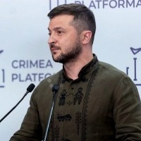 Zelensky discusses Ukraine's reconstruction with BlackRock CEO