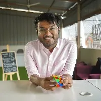 Hyderabad mathematician Neelakantha Bhanu – (The World’s Fastest Human Calculator) wins Outstanding Young Person of the year award