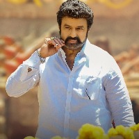 'Veera Simha Reddy' BTS video shows Balakrishna in his element