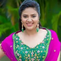 Sreemukhi getting married