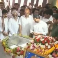 CM Jagan paid homage to Adari Tulasirao mortal remains